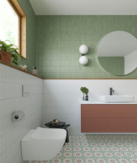 Spanish Bathroom Ideas, Bathroom Ensuite Ideas, Geometric Tiles Bathroom, Pool Tile Designs, Mint Bathroom, Porcelain Tile Bathroom, Green Tile Bathroom, White Porcelain Tile, Ceramic Tile Bathrooms