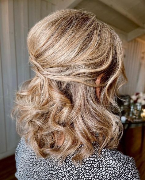 Half-Up Bouffant Hairstyle for Wedding Updos For Medium Length Curly Hair, Special Occasion Hairstyles Medium, Mob Makeup, Groom Hair, Mother Of The Bride Hairstyles, Mother Of The Groom Hairstyles, Short Bridal Hair, About Mother, Madison Wedding