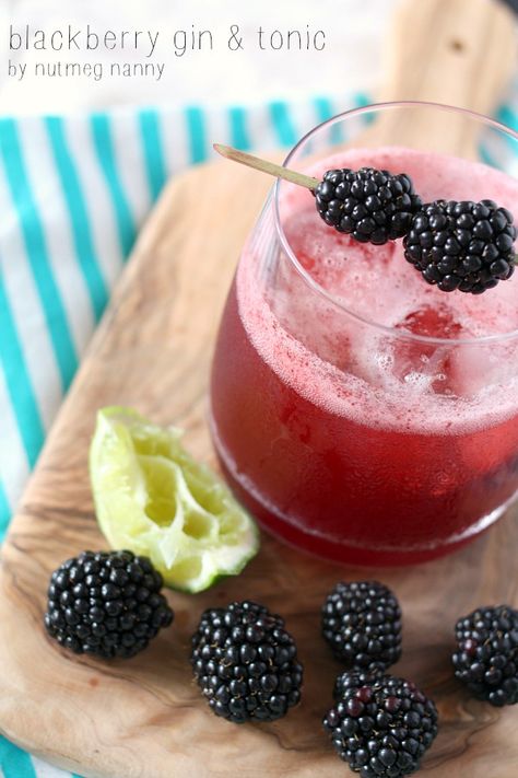 Blackberry Mule, Blackberry Moonshine, Tonic Cocktails, Blackberry Gin, Bramble Cocktail, Tonic Syrup, 4th Of July Cocktails, Apple Bourbon, Moonshine Recipes