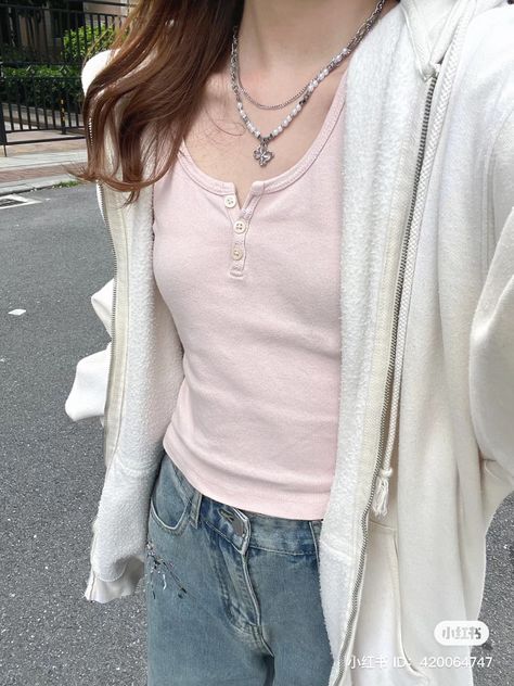 Light Pink Aesthetic, Douyin Fashion, Coquette Clothes, Dress Well, Grey Outfit, Fit Ideas, Fashion Board, Really Cute Outfits, Girly Outfits