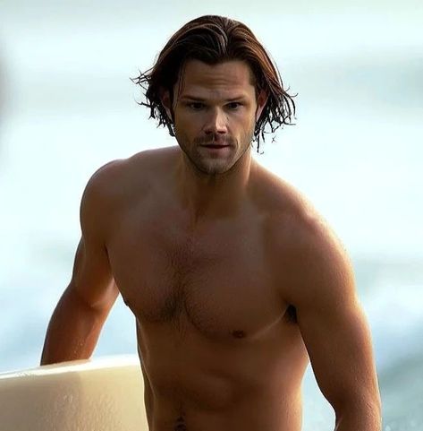 Jared Padalecki Kids, Jared Padalecki Body, Jared Padalecki Shirtless, Dean Winchester Shirtless, Sam Walker, Gilmore Guys, Dean Forester, Husband Appreciation, Jared Padalecki Supernatural