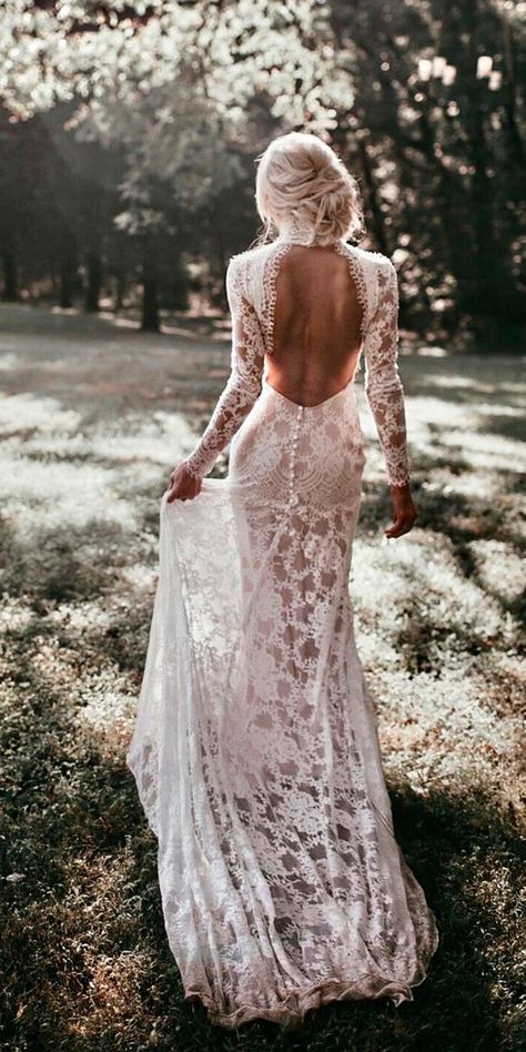 47 Boho #Wedding Ideas Shine On Your Wedding Day Wedding Dress Buttons, Backless Bridal Gowns, Bridal Gowns Mermaid, Stella York, Grace Loves Lace, Backless Wedding, Bohemian Wedding Dress, Princess Wedding Dresses, Backless Wedding Dress