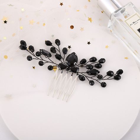 Headwear Fashion, Bridal Tiaras, Side Hair, Crystal Bridal Tiaras, Vine Wedding, Wedding Bride Jewelry, Obsidian Crystal, Hair Comb Accessories, Rhinestone Hair Pin