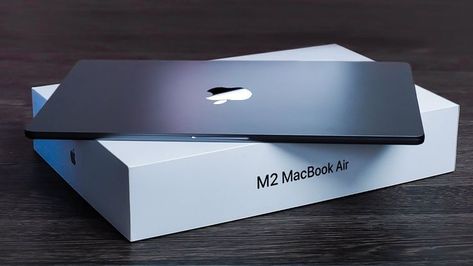 Macbook Air M2, Home Recording Studio Setup, Macbook Air Laptop, Best Gaming Setup, G Tech, New Macbook Air, Laptop Design, Home Recording Studio, Iphone Obsession