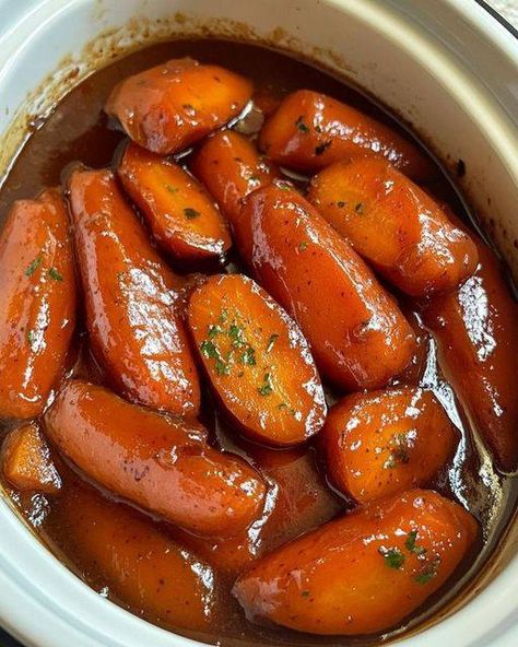 Grandma's Secret Recipes | 'Amish Sweet Harvest Joy' – the simplest dish that always wins the most praise | Facebook Amish Side Dish Recipes, Carrots Side Dish Crockpot, Crock Pot Vegetable Side Dishes, Thanksgiving Crockpot Sides, Crock Pot Carrots, Crockpot Carrots, Amish Food, Carrot Dishes, Crock Pot Vegetables