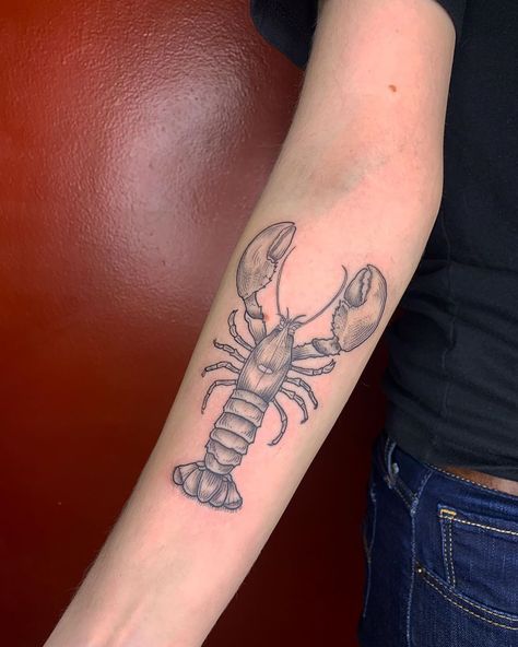 Blue Lobster Tattoo, Lobster Tattoo Couple, Lobster Tattoos, Lobster Tattoo, Match Tattoo, 2 Besties, Latest Tattoos, Detailed Tattoo, Most Popular Tattoos