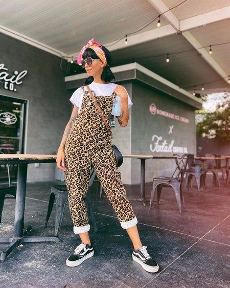 Edgy Jumpsuit Outfit, Patterned Overalls Outfit, Styling Dungarees Outfit, Styling Vans Women Outfit, Leopard Print Jumpsuit Outfits, Alt Overalls Outfit, Large Hips Outfit, Leopard Vans Outfit, When We Were Young Festival Outfits