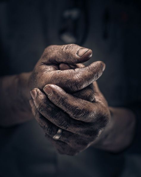 Hand Portrait Photography, Gcse Photography Hands, Working Hands Photography, Hand Gestures Photography, Grit Aesthetic, Artistic Expression Photography, Senses Photography, Grit Photography, Paint Brushes Photography