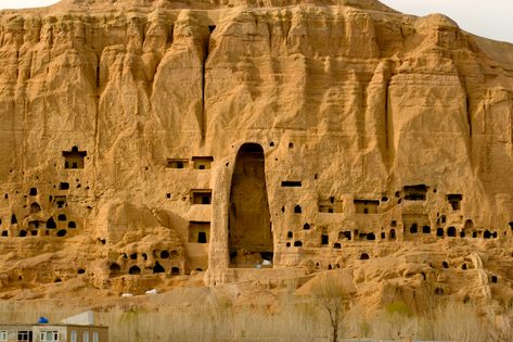 Buddha Niches | Bamiyan, Afghanistan ... Standing Buddha Statue, Abandoned Cities, Roof Lantern, Large Sheds, Picture Places, Abandoned Castles, Buddha Statues, The Buddha, Ancient Architecture