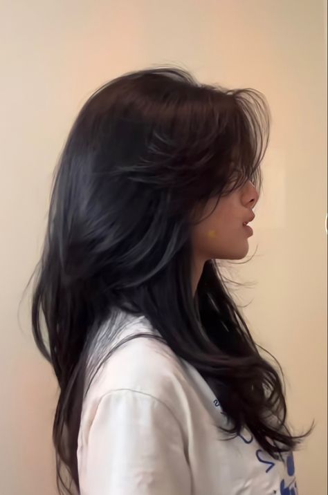 Pretty Hair Cuts, Hair Inspiration Long, Hairstyles For Layered Hair, Haircuts For Wavy Hair, Hair Stylies, Haircuts For Medium Hair, Haircuts Straight Hair, Hair Stylist Life, Haircuts For Long Hair