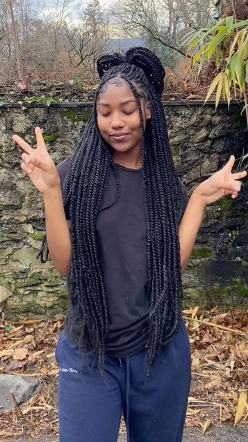 Small Marley Twists Long, Uni Hairstyles, Afro Twists, Long Marley Twists, Vacay Hair, Posh Hair, Marley Twist Hairstyles, Twists Hairstyles, Length Retention