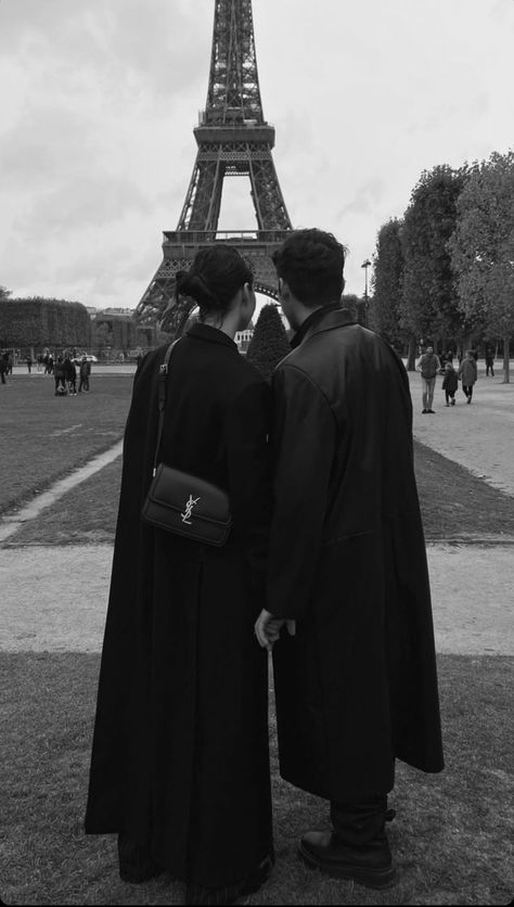 Aethstetic Couple, Couples Aethstetic, Couples Wallpaper, Couples Pfp, Hijab Couple, Goal Couple, Photo Couples, Couple Pfps, Aesthetic Couples