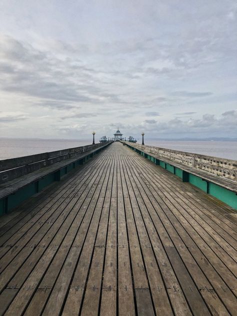 Pier Wallpaper, 1d Albums, Clevedon Pier, Heartbreak Hotel, H Hotel, Best Song Ever, Pier One, Aesthetic Pastel Wallpaper, Pastel Wallpaper