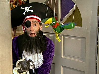 Patchy the Pirate was AWESOME!!! Spongebob Run, Patchy The Pirate, Spongebob Pictures, Spongebob Costume, Spongebob House, Pirate Pictures, Spongebob Episodes, Party Pooper, Tom Kenny