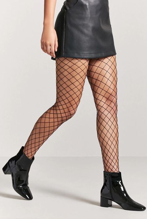 Fishnet tights from Forever 21 Fishnet Tights Outfit, Fish Net Tights Outfit, Medias Red, Fish Net Tights, High Fashion Trends, High Fashion Looks, Older Women Fashion, Fishnet Tights, Fashion Tights