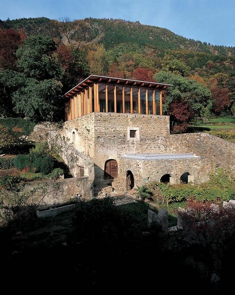 Architecture Extension, Ruins Architecture, Architecture Cool, Architecture Renovation, Stone Facade, Stone Architecture, Architecture Old, Old Stone, Stone Houses