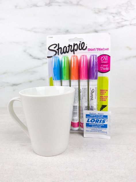 How to make a Sharpie Mug Sharpie On Mugs Diy, Decorate Mugs With Sharpies, Diy Mug Designs Sharpie, Sharpie Mugs Diy Instructions, Homemade Mugs, Sharpie Cup, Sharpie Mug Designs, Sharpie Coffee Mugs, Write On Glass