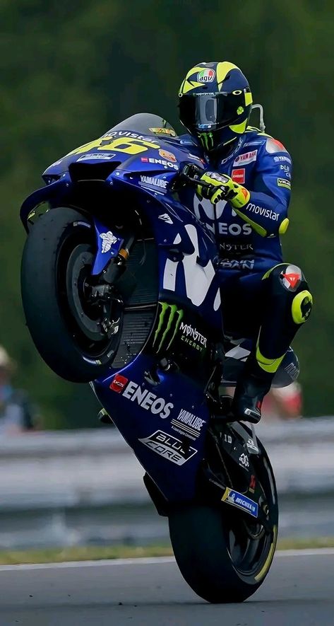 Vr46 Valentino Rossi, Moto Wallpapers, Motogp Valentino Rossi, Ninja Bike, Tmax Yamaha, Motorcycle Paint Jobs, Image Moto, Valentino Rossi 46, Bike Aesthetic