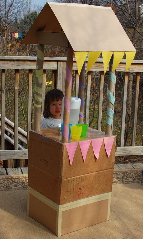 ikat bag: Cardboard Lemonade Stand Diy Carnival Games, Diy Lemonade Stand, Diy Carnival, Ikat Bag, Idee Babyshower, Cardboard Toys, Cardboard Box Crafts, Carnival Games, Diy Games