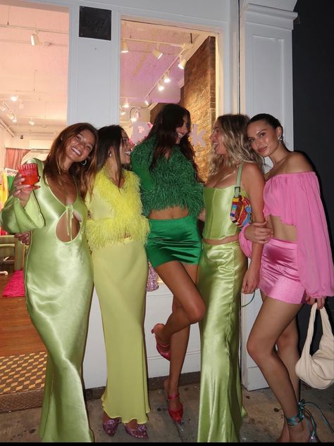 Disco Glam Party Outfit, Miami Vice Theme Party Outfit, Group Outfit Ideas, Electric Disco, Miami Vice Party, Bachelorette Outfit Themes, All Green Outfit, Disco Chic, Outfit Themes