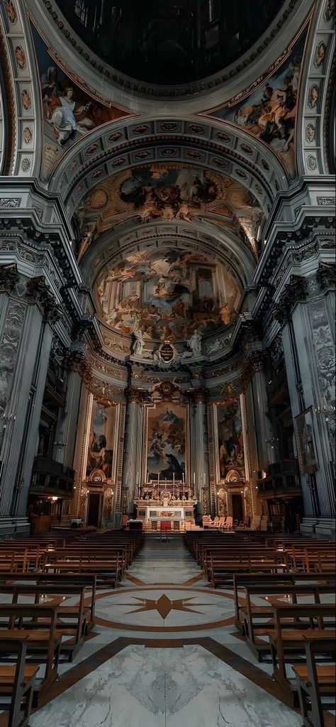 St Ignatius Of Loyola, Architecture Baroque, Church Aesthetic, St Ignatius, Castle Aesthetic, Rome Tours, Vatican Museums, Sistine Chapel, Baroque Architecture