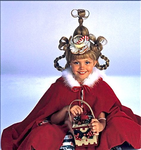 Cindy Lou Hair, Cindy Lou Hoo, Whoville Costumes, Cindy Lou Who Hair, Cindy Lou Who Costume, Whoville Hair, Der Grinch, The Grinch Movie, Whoville Christmas