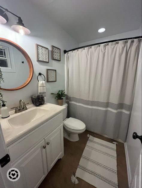 Shaker Style Bathroom, Shaker Style Vanity, Mirror Large, Remodeling Mobile Homes, Round Wall Mirror, Round Wall, Florida Home, Shaker Style, Bathroom Styling