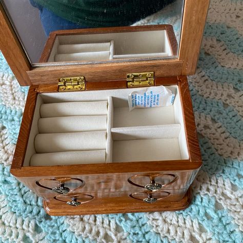 Wooden crate boxes