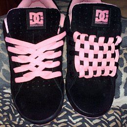 Black DC shoes with pink trim and pink & black combination of Zipper Lacing and Checkerboard Lacing Black Dc Shoes, Dc Shoes Women, Etnies Shoes, Shoe Lacing, Dvs Shoes, Black Combination, Funky Shoes, Black Combat Boots, Hype Shoes