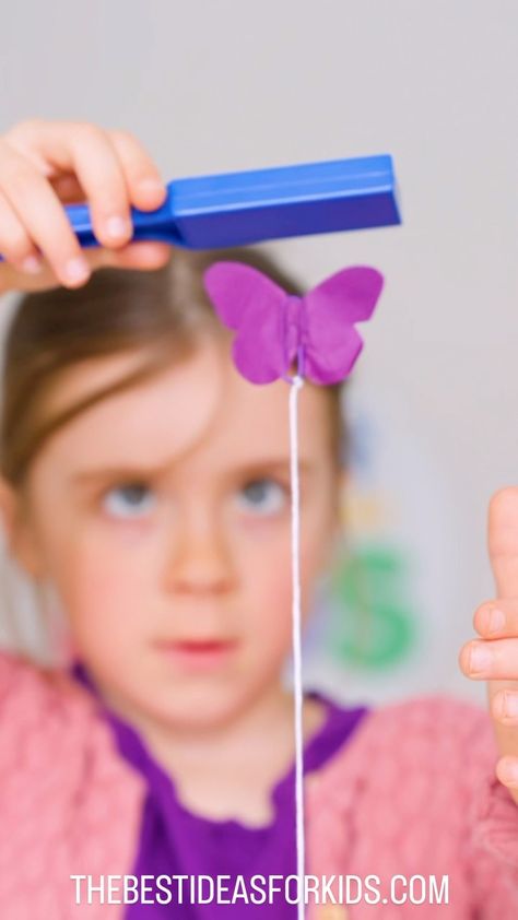 The Best Ideas for Kids on Instagram: “FLOATING BUTTERFLY 🦋😮 This simple science experiment is so amazingly cool! 😎 Follow me @bestideasforkids for more fun activities for…” Preschool Butterfly Activities, Butterfly Science Activities, Preschool Insects Activities, Spring Stem Activities, Spring Kids Activities, Science Activities For Toddlers, Simple Science Experiments, Butterfly Lessons, Spring Preschool Activities