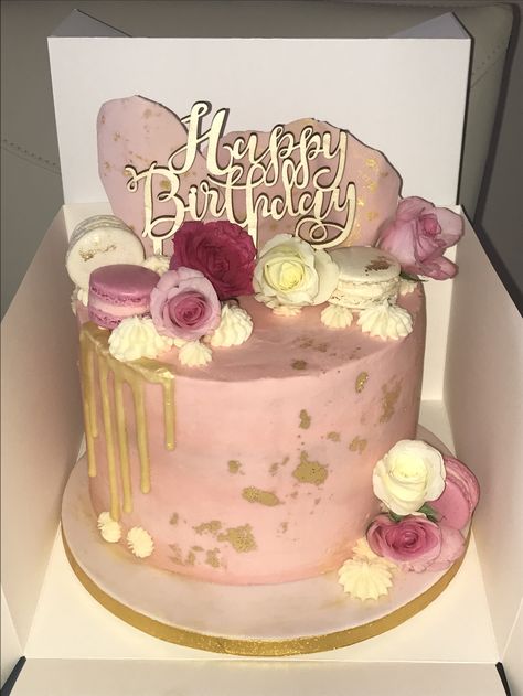 39 Cake Birthday, 35th Birthday Cake Ideas For Her, 35th Birthday Ideas For Her Cake, 35th Birthday Cakes, Bts Cake, 39th Birthday, 16 Birthday Cake, Birthday Ideas For Her, 27th Birthday