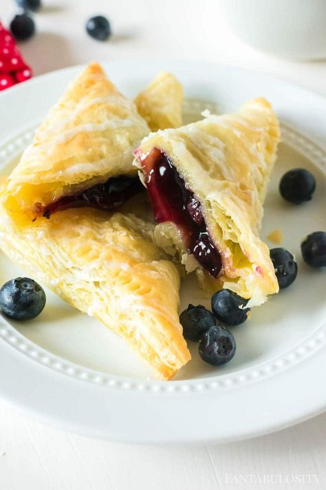 Easy Blueberry Turnovers - Using Puff Pastry and Canned Pie Filling! Canned Pie Filling, Blueberry Turnovers, Blueberry Hand Pies, Using Puff Pastry, Pastry Treats, Blueberry Filling, Homemade Pastry, Canned Blueberries, Turnover Recipes