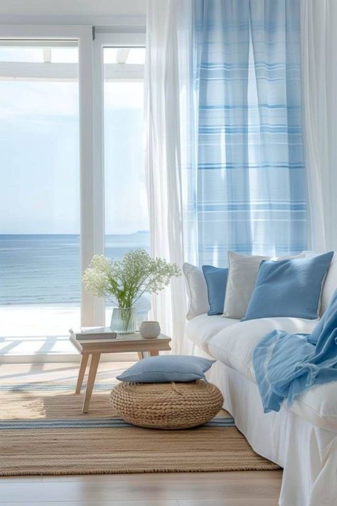 Light Airy Home, Sea Interior Design, Rustic Beach House Decor, Coastal Rooms, Lady Room, Ocean Cottage, Summer Decor Ideas, Beach House Interior Design, Coastal Room