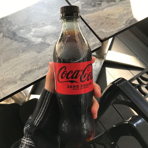 Aesthetic Diet, Diet Aesthetic, Freetime Activities, Coca Cola Zero, Diet Meals, Diet Ideas, Coke Zero, Coca Cola Bottle, Diet Coke