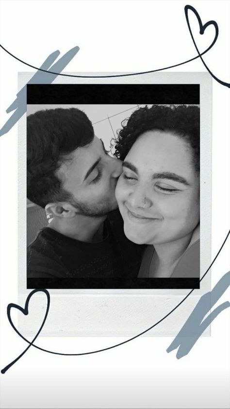 Template For Couple Photo, Instagram Story Template For Couples, Happy Married Life Instagram Story, 6 Months Anniversary Boyfriend Instagram Story, Birthday Frame For Boyfriend, Couple Ig Story Ideas Template, 6 Month Anniversary Instagram Story, Couple Templates Instagram Stories, Love Photo Collage