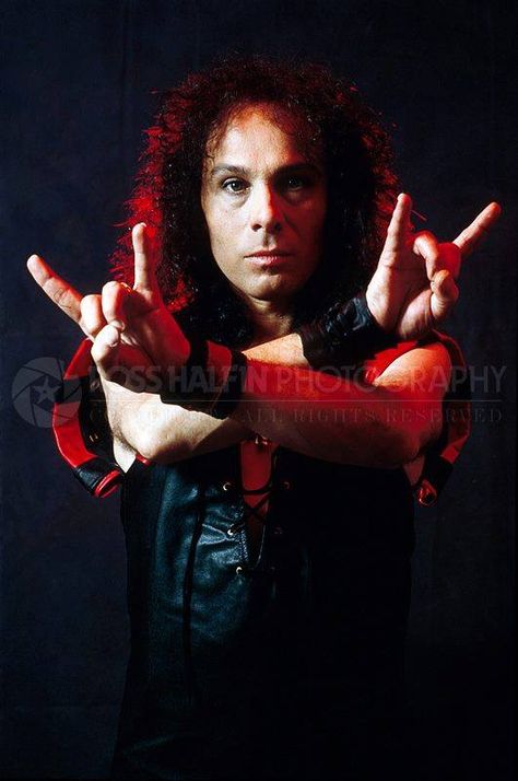 Music Festival Makeup, Ronnie James Dio, James Dio, Music Happy, Heavy Metal Rock, Musica Rock, Music Tattoo, Music Tattoos, Judas Priest