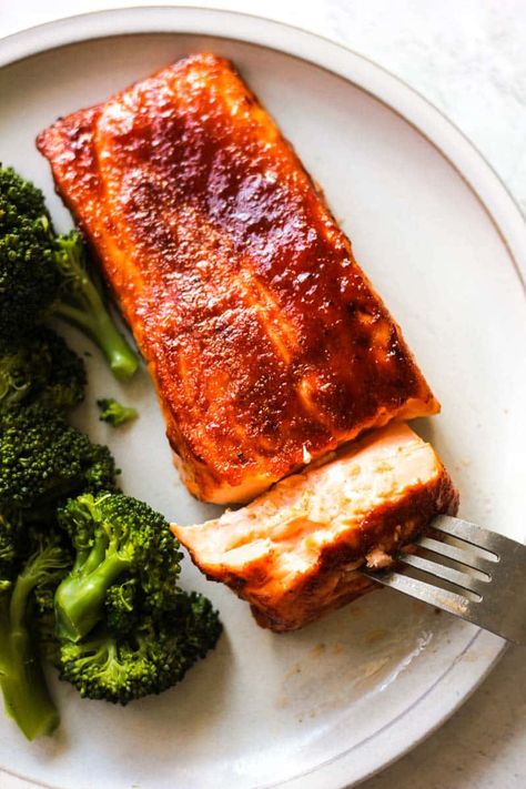 This quick and easy air fryer bbq salmon recipe includes 4 simple ingredients, like skin-on salmon and your favorite barbecue sauce, to make a mouthwatering dish in under 20 minutes. Serve perfectly sticky-sweet and lightly crisp fish fillets with classic comfort food sides for a delicious southern-style dinner in a snap! Bbq Sauce Salmon, Comfort Food Sides, Bbq Salmon Recipes, Japanese Bbq Sauce, Japanese Bbq, Food Sides, Bbq Salmon, Salmon Spices, Breakfast Soup