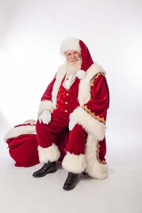 Santa Claus/Adele's Christmas Gallery Mrs Clause Costume, Mrs Claus Outfit, Mrs Claus Dress, Santa Costumes, Santa Claus Pictures, Santa Claus Suit, Santa Claus Outfit, Santa Claus Costume, Anatomy Sculpture