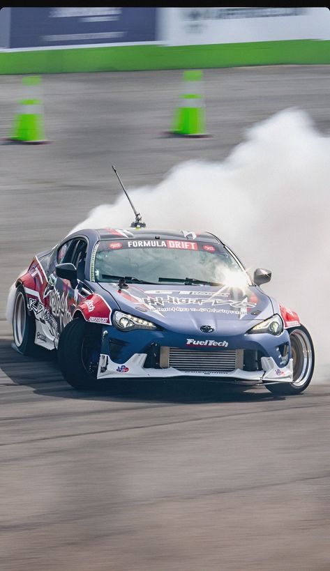 #Drift #DiegoHiga #JdmSupreme #FormulaDrift Formula Drift, Custom Shoes Diy, Jdm Wallpaper, Toyota Gt86, Drifting Cars, Cool Car Pictures, Tuner Cars, Pretty Cars, Drift Cars