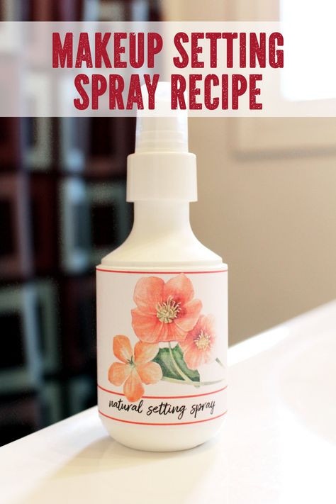 All Natural Makeup Setting Spray DIY // Soap Deli News -- #diymakeup #diybeauty Setting Spray Diy, Diy Setting Spray, Make Up Spray, Diy Makeup Setting Spray, Bath And Body Recipes, Spray Makeup, Skincare Diy, All Natural Makeup, Natural Beauty Recipes