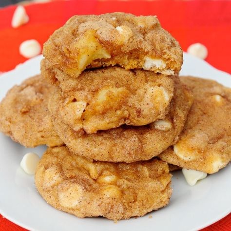 These Pumpkin Apple Snickerdoodles are perfectly soft and chewy with lots of cinnamon spice and sweet white chocolate chips! The perfect cookie for fall! Snickerdoodle Recipe, Apple Pumpkin, Chocolate Pumpkin, Everything Pumpkin, Pumpkin Everything, Delicious Cookie Recipes, Pumpkin Apple, Fall Food, Pumpkin Chocolate