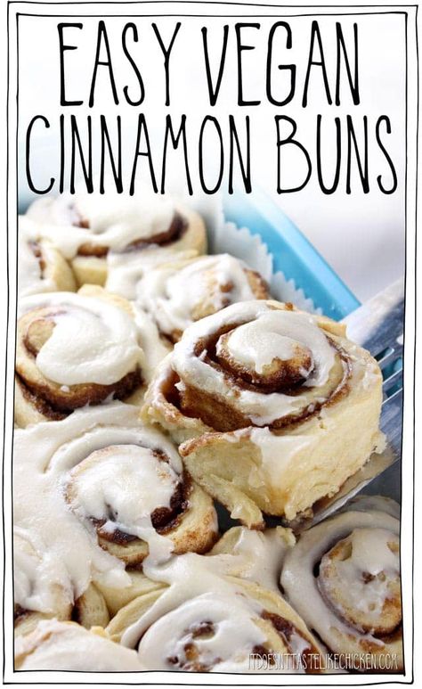 Easy Vegan Cinnamon Buns Cinnamon Buns No Yeast, Buns No Yeast, Vegan Cinnamon Buns, Resep Smoothie, Vegan Cinnamon Rolls, Desserts Vegan, Cake Vegan, Cinnamon Buns, Vegan Butter