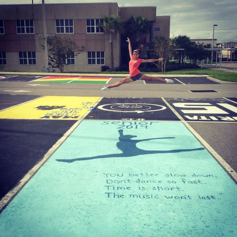 My senior parking spot!! Highschool Supplies, Parking Spot Senior, Senior Parking Spot Ideas, Parking Spot Ideas, Parking Lot Painting, Senior Parking Spot, Senior Year Fun, Cute Senior Pictures, Parking Spot Painting