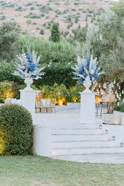 Greek Islands Wedding, Blue Green Wedding, Blue White Weddings, Wedding In Greece, Blue Weddings, Luxury Wedding Decor, Wedding Church, Blue Themed Wedding, European Wedding