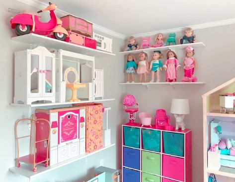 American Girl Organization Ideas, American Girl Doll Storage Organizing, American Girl Doll Storage Ideas, American Girl Doll Organization Ideas, American Girl Doll Organization, American Girl Storage Ideas, American Doll Storage Ideas, Doll Storage Ideas Organizing, Doll Organization Ideas