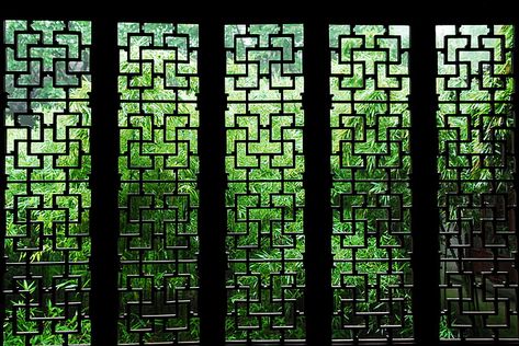 Ancient Chinese garden: Windows by Y. Peter Li Photography, via Flickr Chinese Window, Chinese Screen, China Architecture, Chinese Interior, China Garden, Chinese Pattern, Asian Garden, Chinese Garden, Chinese Design