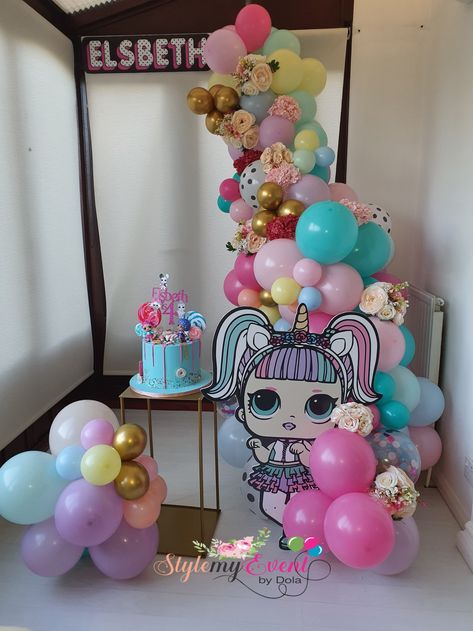 Lol Balloons, Royal Birthday Party, Balloon Decor, Party Stuff, 6th Birthday, Balloon Garland, 7th Birthday, Balloon Decorations, Craft Party