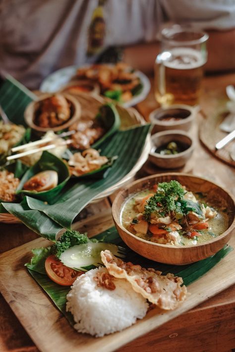 Bali food, rice and curry in Balinese restaurant, Indonesian food Bali Food Photography, Balinese Restaurant, Indonesia Restaurant, Indonesian Restaurant, Balinese Food, Rice And Curry, Bali Retreat, Indonesian Culture, Food Rice