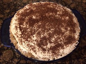 Bayou Goo Pie Recipe, Bayou Brownie Pie, Types Of Pie, Ice Lollies, Cheesecake Pie, Pie Day, Cookie Crumbs, Delicious Pies, Chocolate Shavings