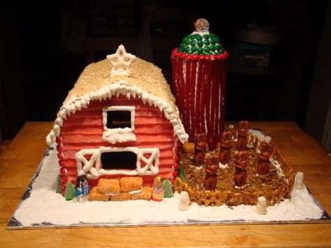 Homemade Gingerbread House, Gingerbread House Patterns, Gingerbread House Recipe, Gingerbread House Template, Gingerbread House Parties, Make A Gingerbread House, Gingerbread House Designs, Gingerbread Party, Gingerbread House Cookies